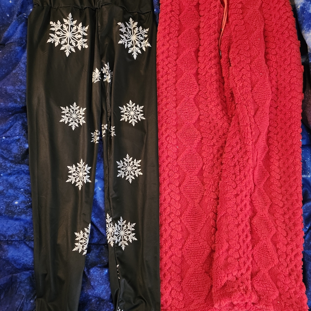 Lot Of 2 New Pair Of Womens Sz M Bottoms Leggings Sleep Pants Snowflake Red